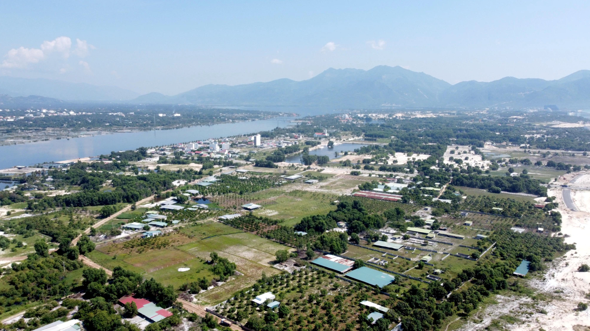 Đề xuất lập quy hoạch đô thị mới tại Cam Lâm - Khánh Hoà